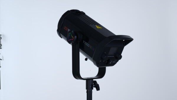 ZSYB Y1000R 200W RGB COB LED Video Light with Reflector – Bowens Mount Studio Light
