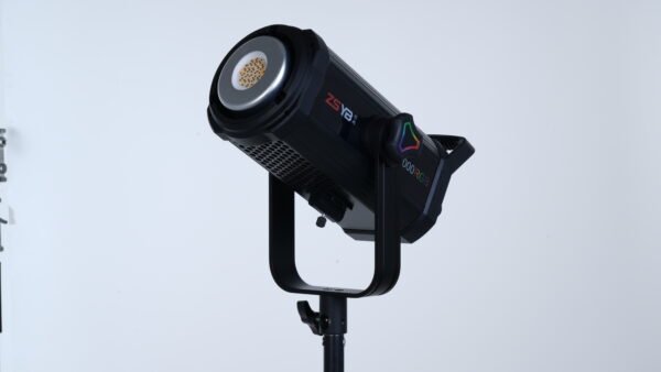 ZSYB Y1000R 200W RGB COB LED Video Light with Reflector – Bowens Mount Studio Light