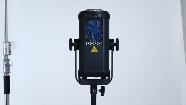 ZSYB Y1000R 200W RGB COB LED Video Light with Reflector – Bowens Mount Studio Light