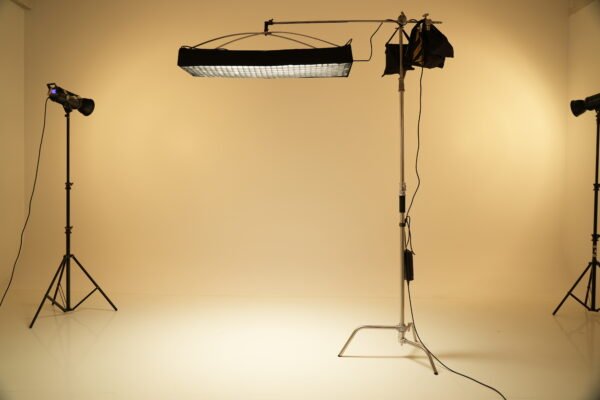 ZSYB JB120C 200W Bi-Color Flexible Fabric LED Light with Grid – Portable Soft Studio Light